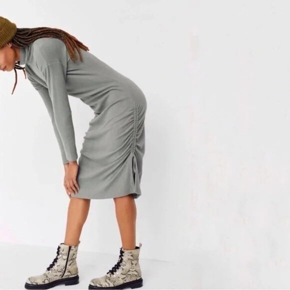 NWT Anthropologie Saturday Sunday Emily Ruched Midi Dress, XS, Moss Green - Picture 4 of 12